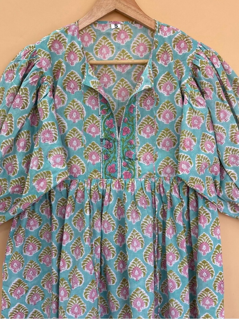 Floral Handblock Puff Sleeve Mini - Picture 3 of 4